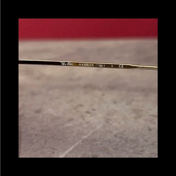 Ray-Ban sunglasses - Picture 8 of 10